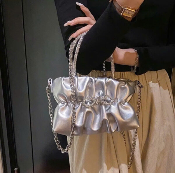 mẫu túi xách đẹp trẻ trung